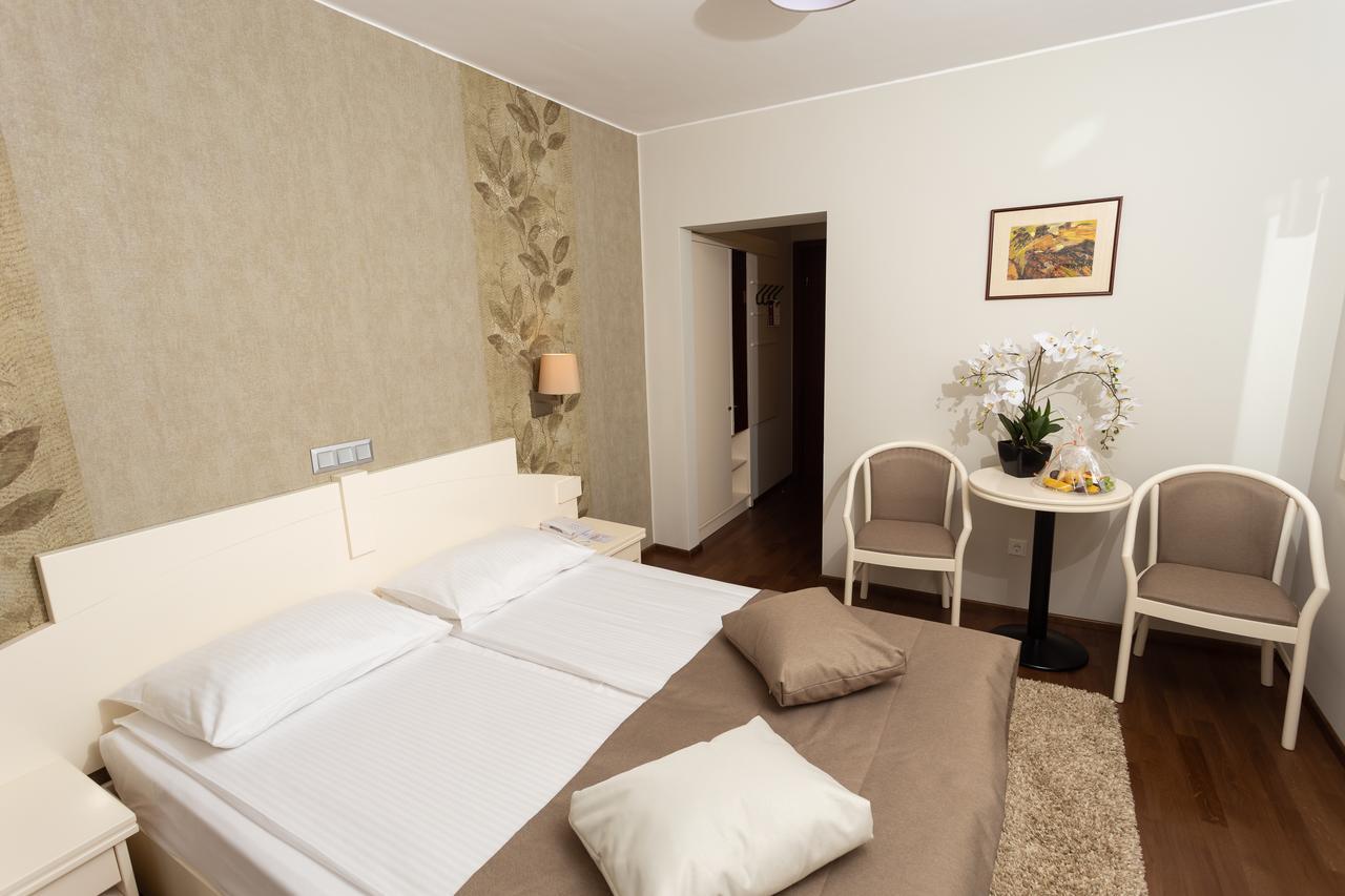 Hunguest Hotel Fenyõ Miercurea Ciuc Exterior foto